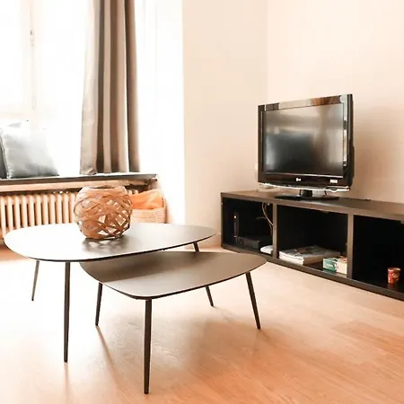 Zonnig & Gezellig Appartement Wapenplein Oostende Centrum Apartamento *