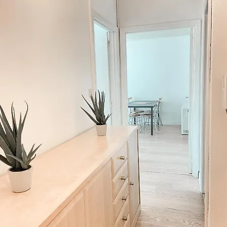 Zonnig & Gezellig Centrum アパート