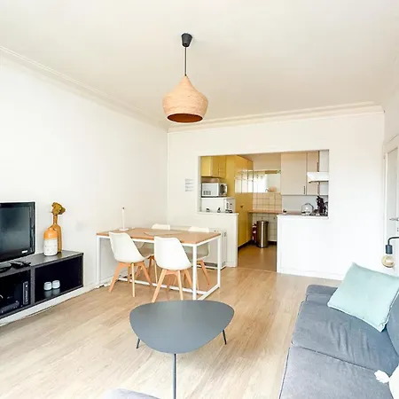 Appartamento Zonnig & Gezellig Appartement Wapenplein Oostende Centrum